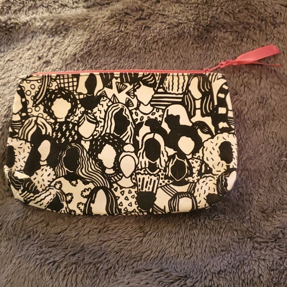 Ipsy cosmetic bag